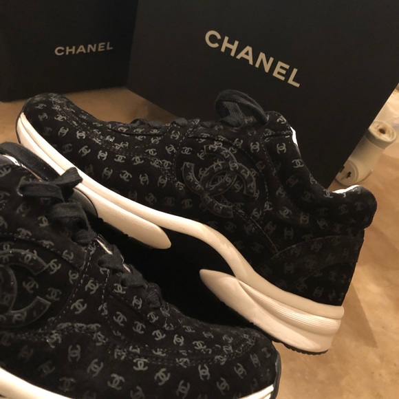 🖤CHANEL 🖤 - Picture 4 of 9